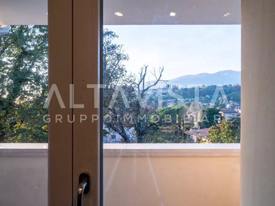 Immagine 39 di Villa in vendita  in Via San Gaetano a Rezzato