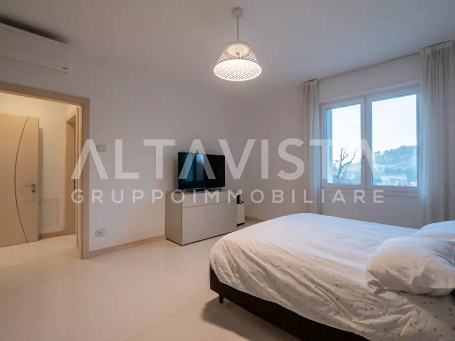 Immagine 51 di Villa in vendita  in Via San Gaetano a Rezzato