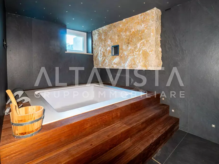 Immagine 77 di Villa in vendita  in Via San Gaetano a Rezzato