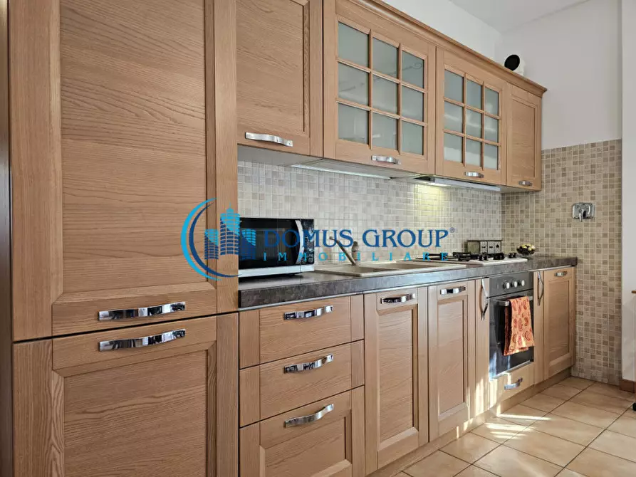 Immagine 9 di Appartamento in vendita  in Via Vergina Tonelli a Roma