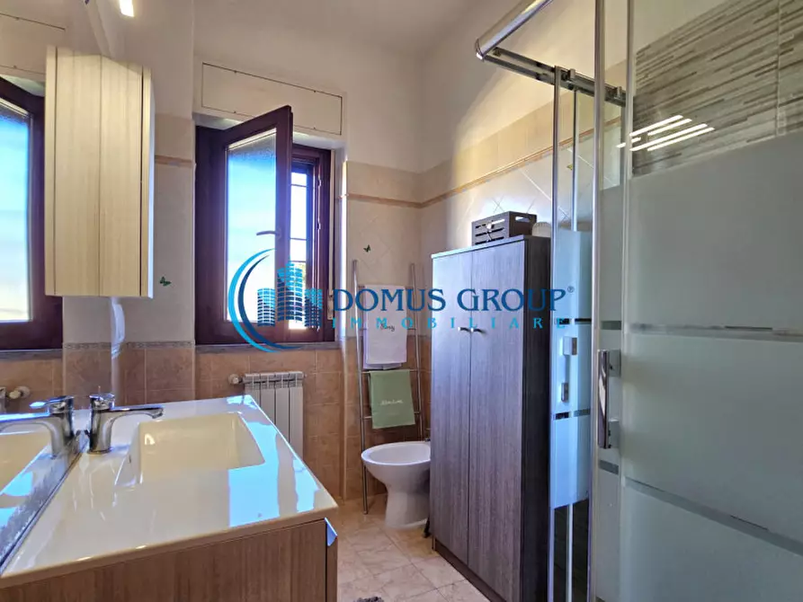 Immagine 19 di Appartamento in vendita  in Via Vergina Tonelli a Roma