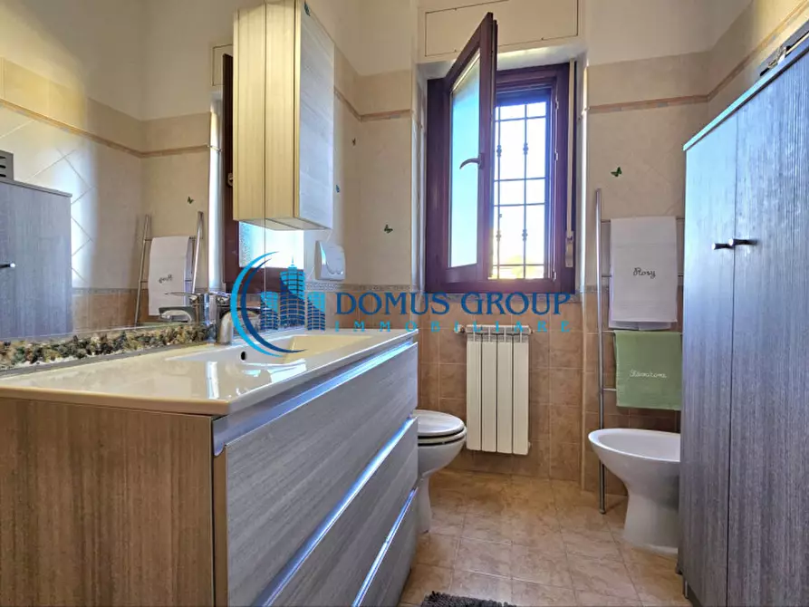 Immagine 20 di Appartamento in vendita  in Via Vergina Tonelli a Roma