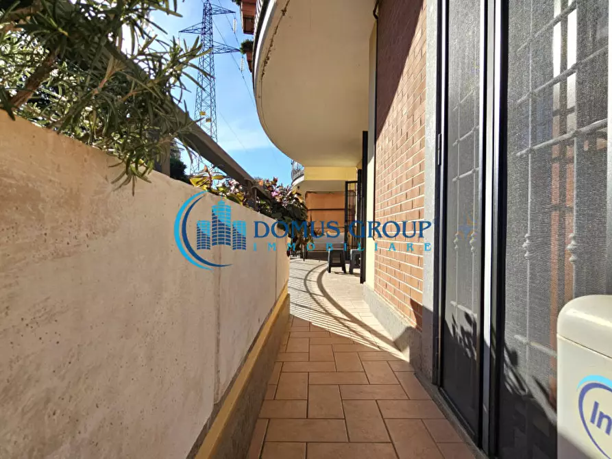 Immagine 40 di Appartamento in vendita  in Via Vergina Tonelli a Roma