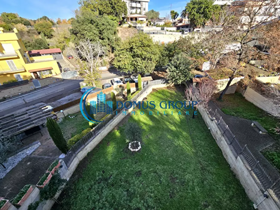 Immagine 42 di Appartamento in vendita  in Via Vergina Tonelli a Roma