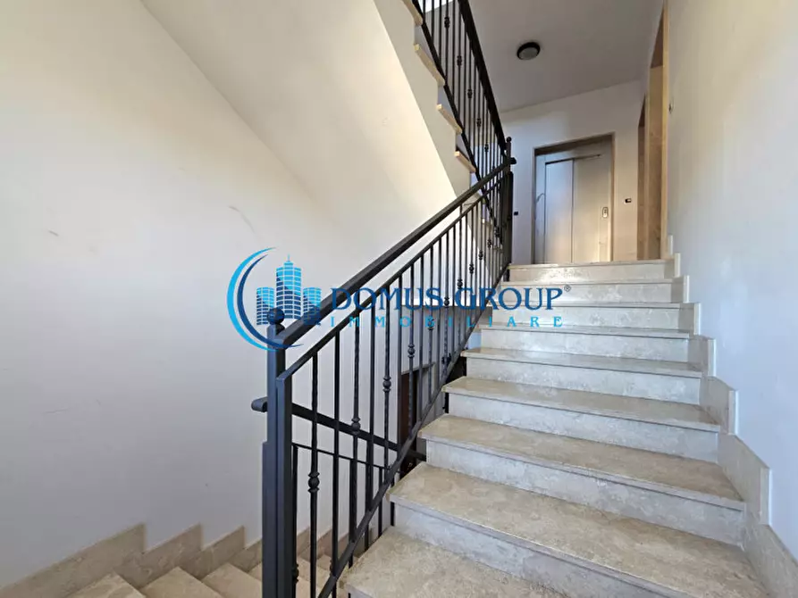 Immagine 44 di Appartamento in vendita  in Via Vergina Tonelli a Roma