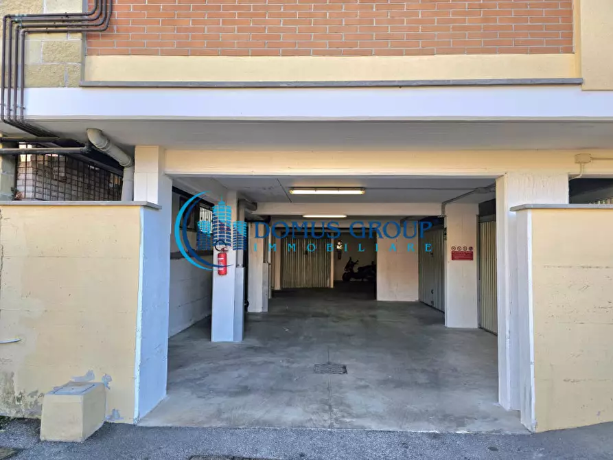 Immagine 49 di Appartamento in vendita  in Via Vergina Tonelli a Roma