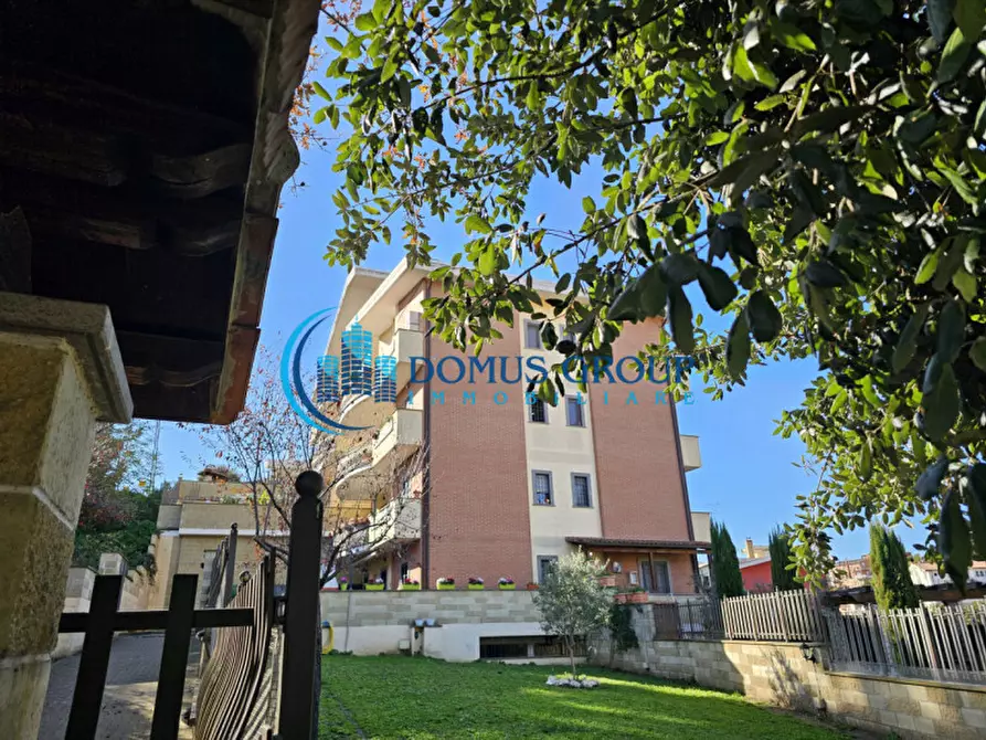 Immagine 55 di Appartamento in vendita  in Via Vergina Tonelli a Roma