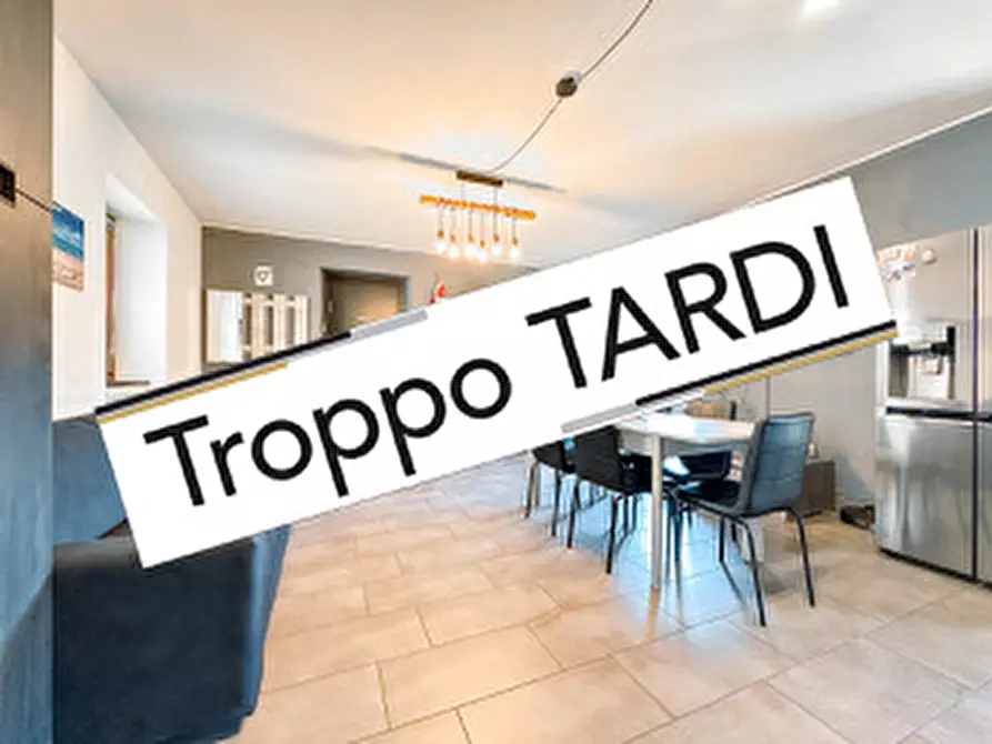 Immagine 1 di Appartamento in vendita  in via per cossogno, 105 a Verbania