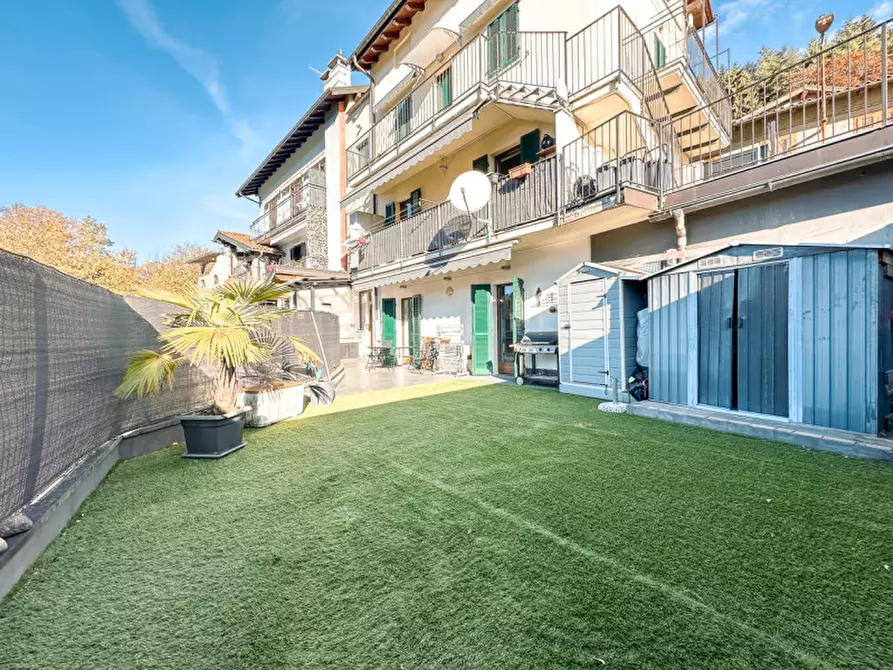 Immagine 2 di Appartamento in vendita  in via per cossogno, 105 a Verbania
