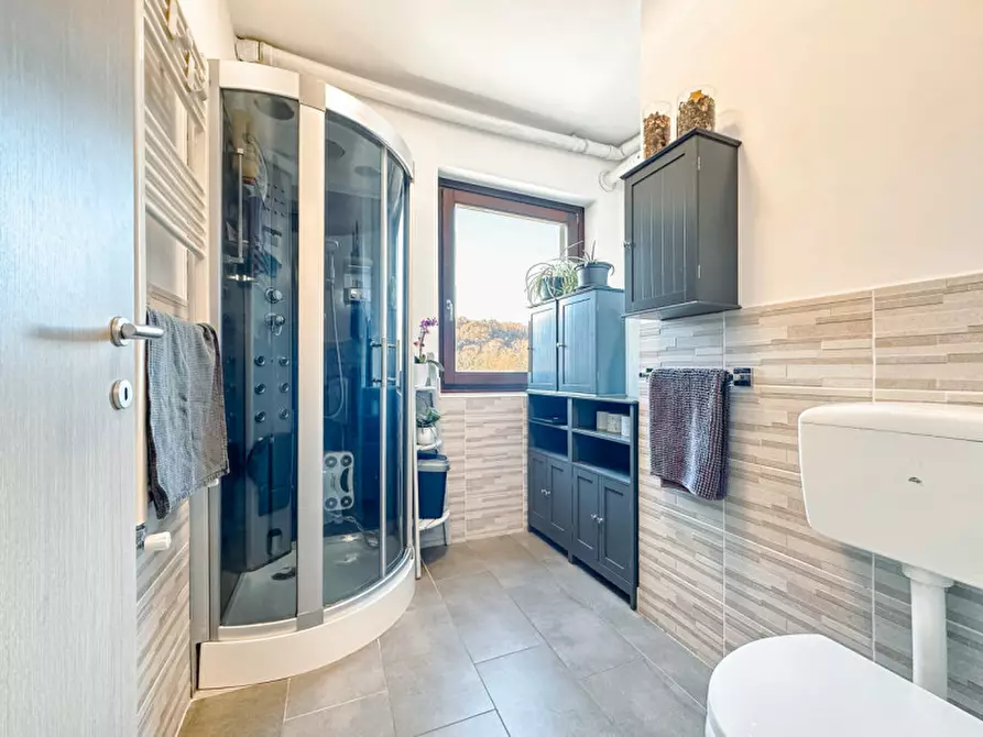 Immagine 11 di Appartamento in vendita  in via per cossogno, 105 a Verbania