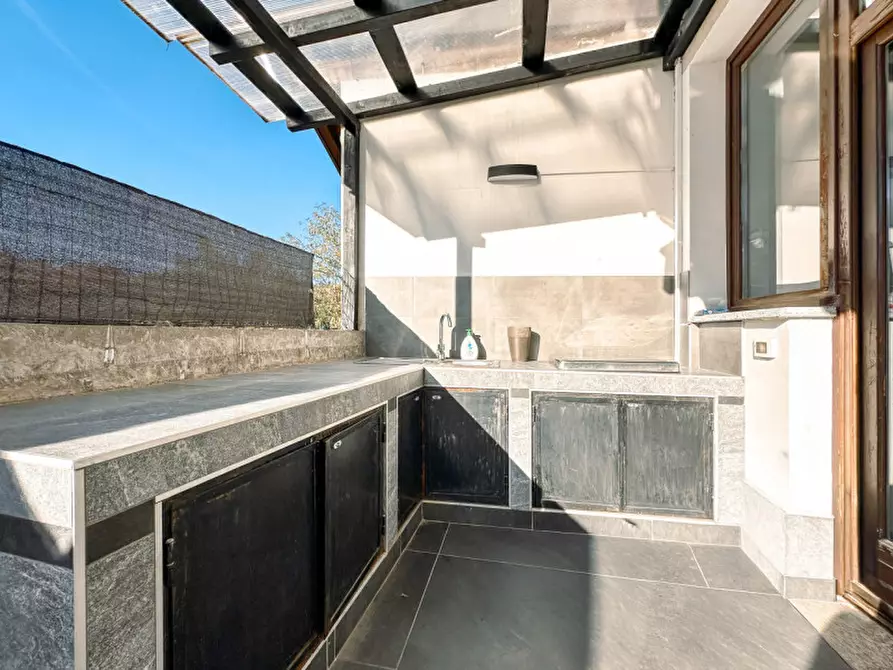 Immagine 13 di Appartamento in vendita  in via per cossogno, 105 a Verbania