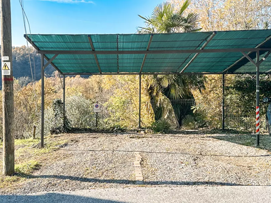 Immagine 17 di Appartamento in vendita  in via per cossogno, 105 a Verbania