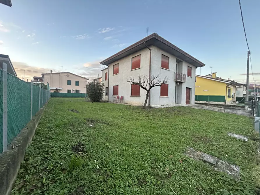 Immagine 6 di Casa indipendente in vendita  in Via Palladio a Mestrino