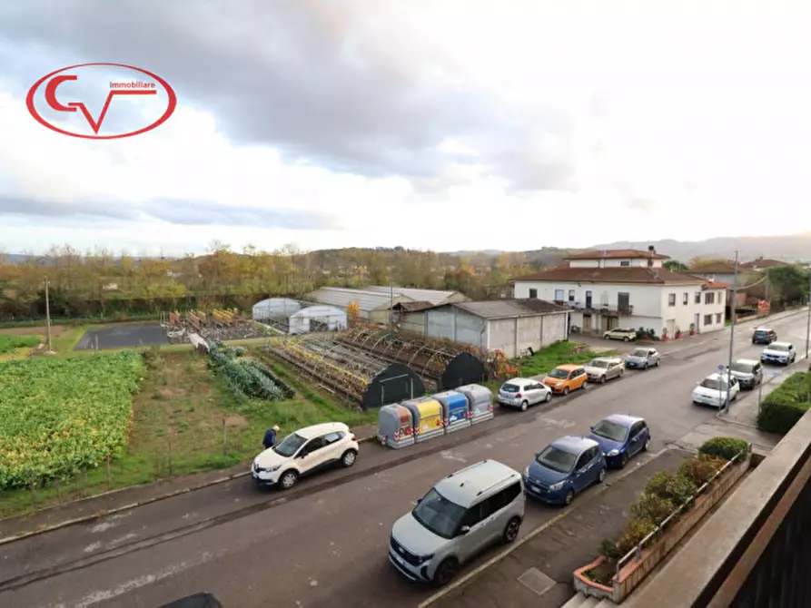 Immagine 6 di Appartamento in vendita  in Via Piave a Montevarchi