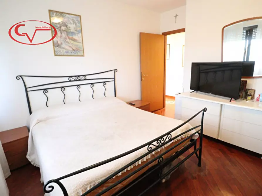 Immagine 11 di Appartamento in vendita  in Via Piave a Montevarchi