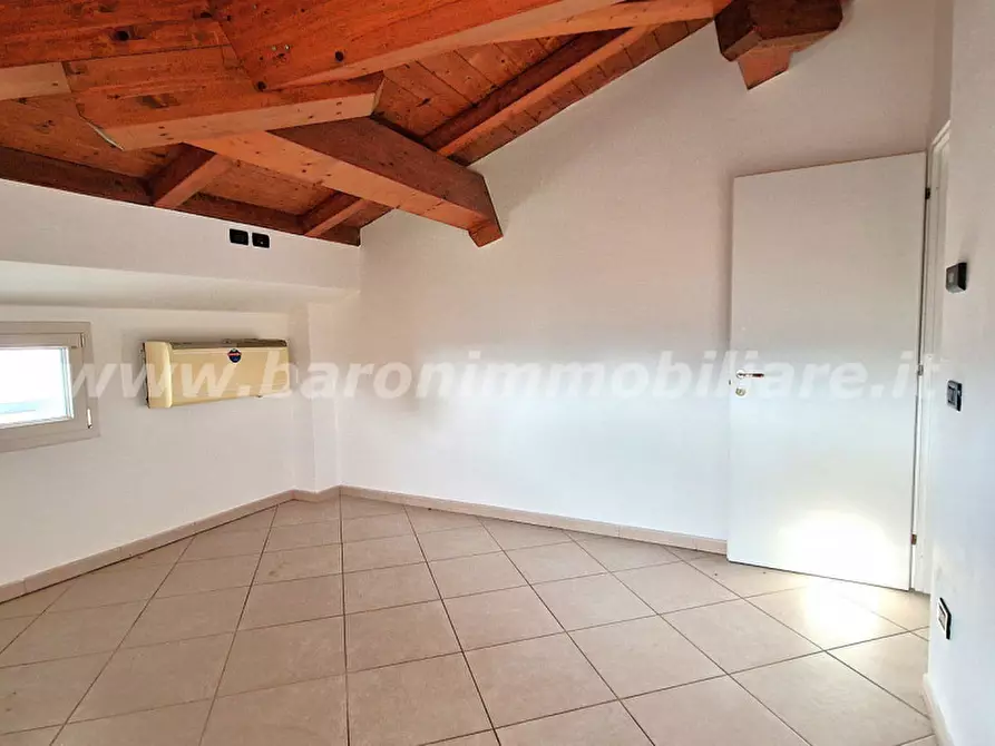 Immagine 10 di Appartamento in vendita  in Via Emilia, 381 a Anzola Dell'emilia