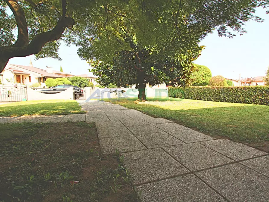 Immagine 38 di Casa indipendente in vendita  in Via Mazzini a Tezze Sul Brenta