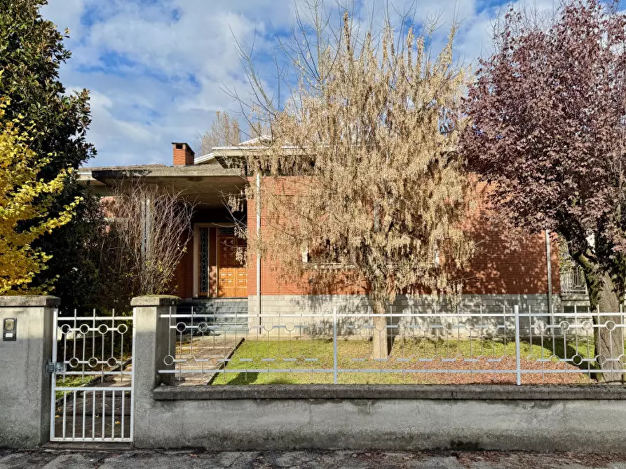 Immagine 1 di Villa in vendita  in via corfu 15 a San Secondo Parmense