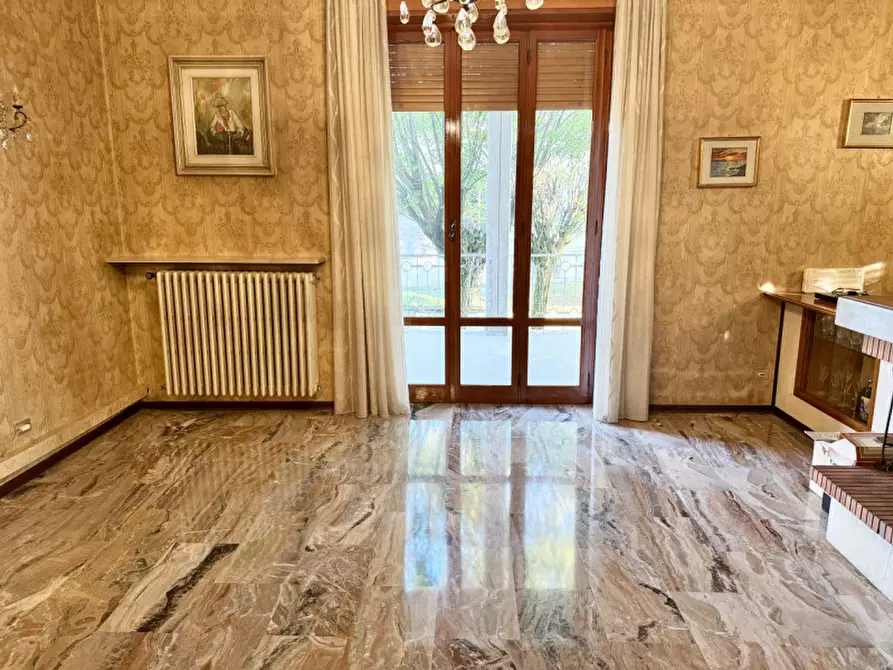 Immagine 14 di Villa in vendita  in via corfu 15 a San Secondo Parmense