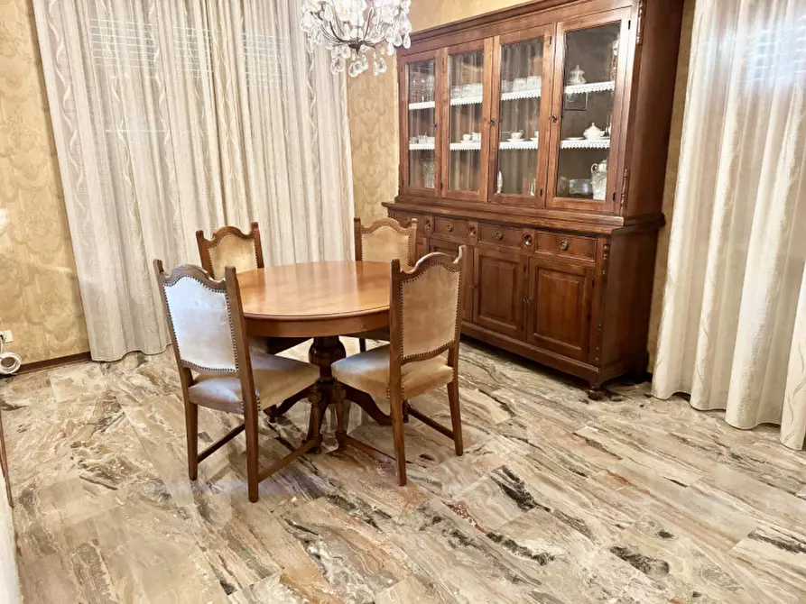 Immagine 19 di Villa in vendita  in via corfu 15 a San Secondo Parmense