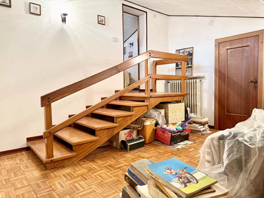 Immagine 71 di Villa in vendita  in via corfu 15 a San Secondo Parmense