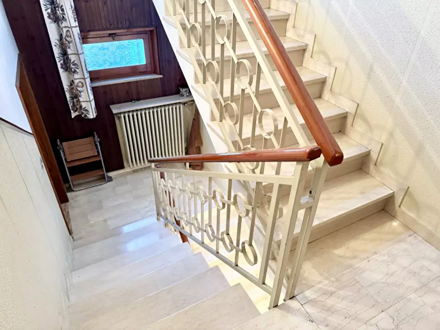 Immagine 72 di Villa in vendita  in via corfu 15 a San Secondo Parmense