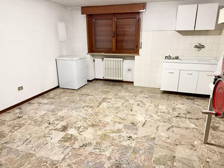 Immagine 79 di Villa in vendita  in via corfu 15 a San Secondo Parmense