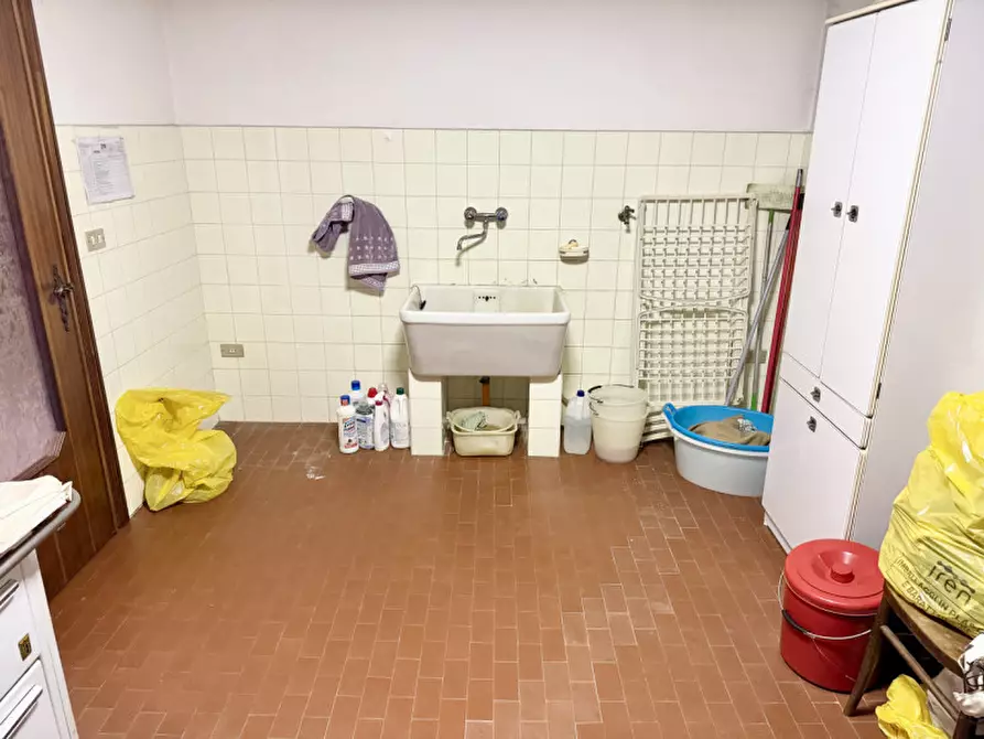 Immagine 85 di Villa in vendita  in via corfu 15 a San Secondo Parmense