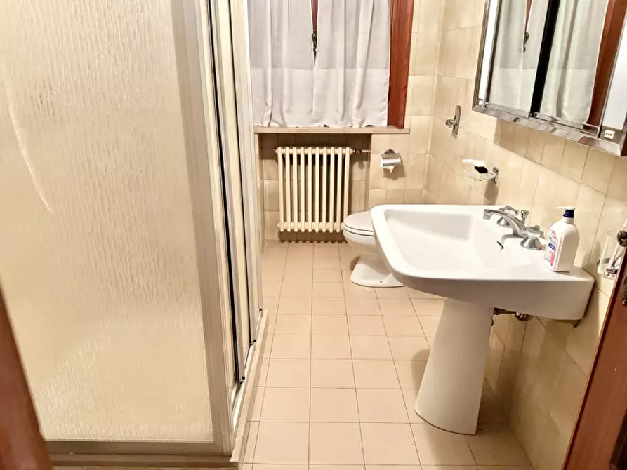 Immagine 86 di Villa in vendita  in via corfu 15 a San Secondo Parmense