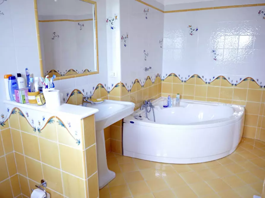 Immagine 17 di Villa in vendita  in contrada Laganello a Curinga