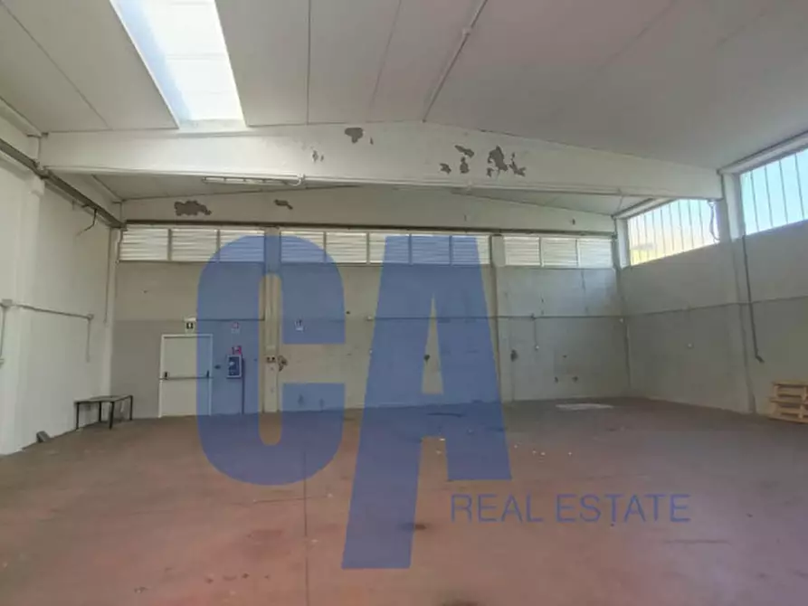 Immagine 9 di Magazzino in affitto  in VIA BASILICATA a San Giuliano Milanese