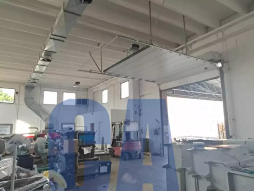 Immagine 8 di Laboratorio in affitto  in VIA LONDRA a Segrate