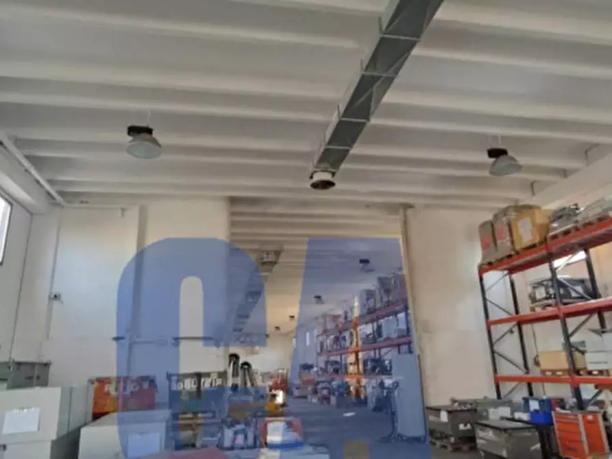 Immagine 10 di Magazzino in affitto  in VIA LONDRA a Segrate