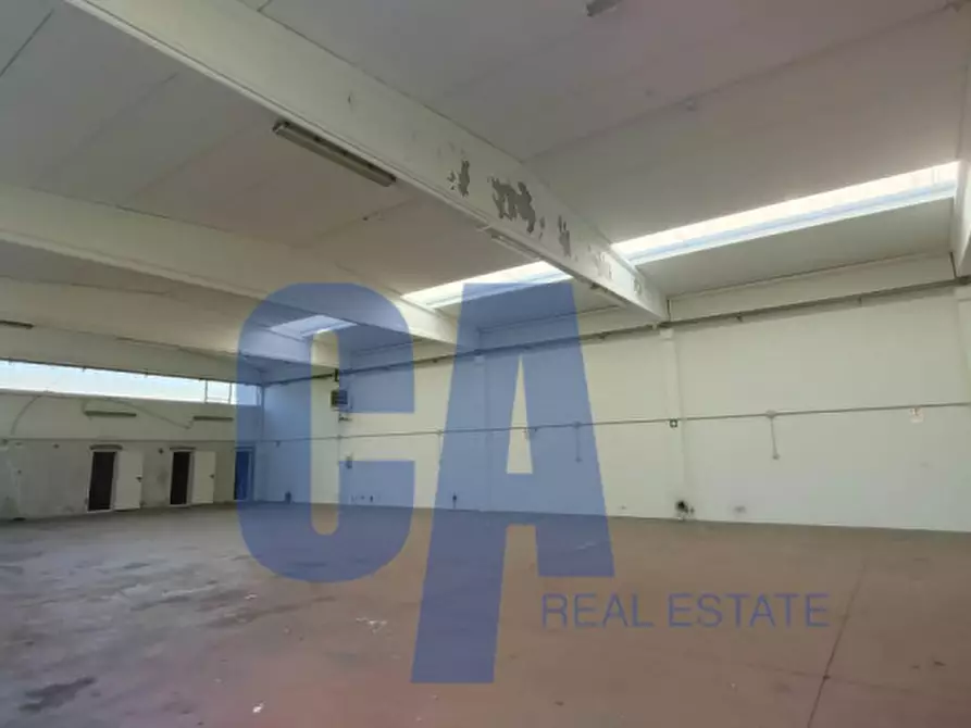 Immagine 8 di Capannone industriale in affitto  in VIA BASILICATA a San Giuliano Milanese