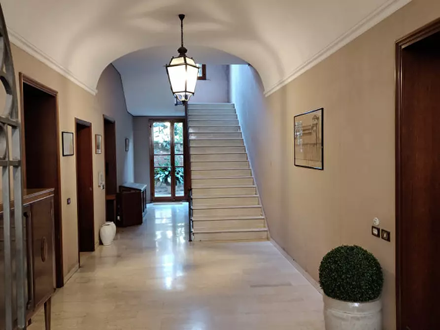 Immagine 2 di Appartamento in vendita  a Cesena