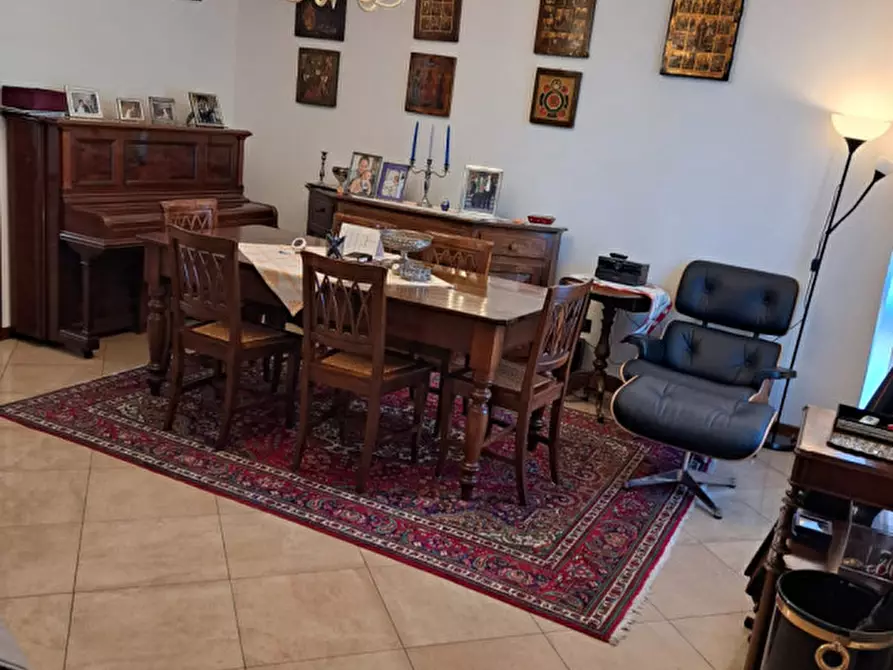 Immagine 5 di Casa quadrifamiliare in vendita  in Via Volturno a Padova