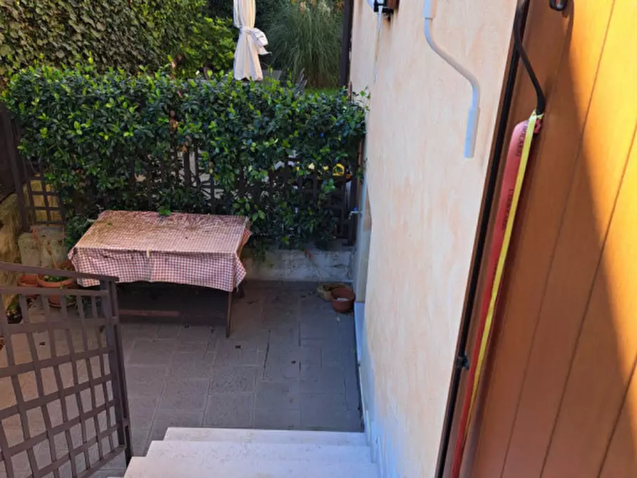 Immagine 10 di Casa quadrifamiliare in vendita  in Via Volturno a Padova