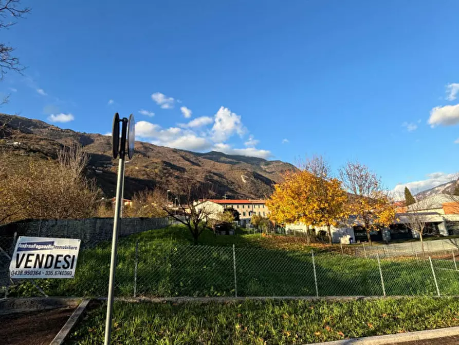 Immagine 2 di Terreno in vendita  in Via Francesco Baracca a Vittorio Veneto