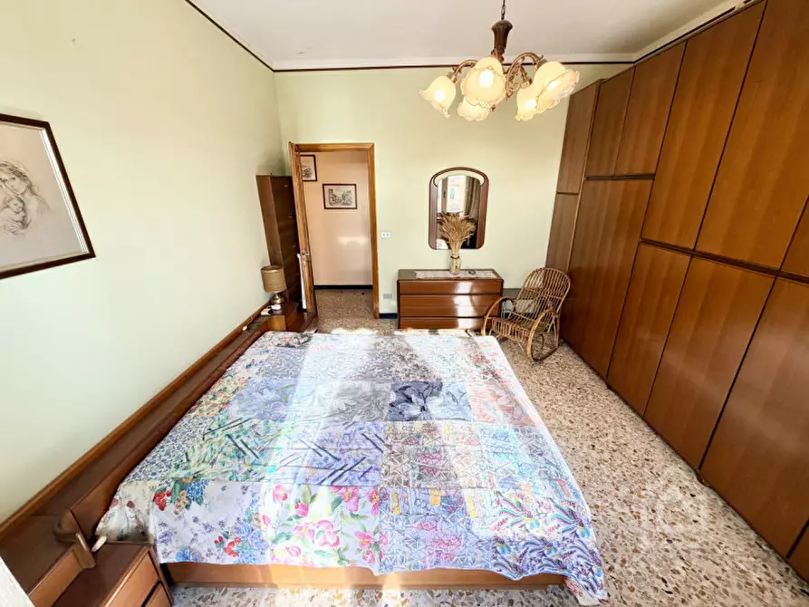 Immagine 12 di Appartamento in vendita  in Via Candido Poggio 24 a Casale Monferrato