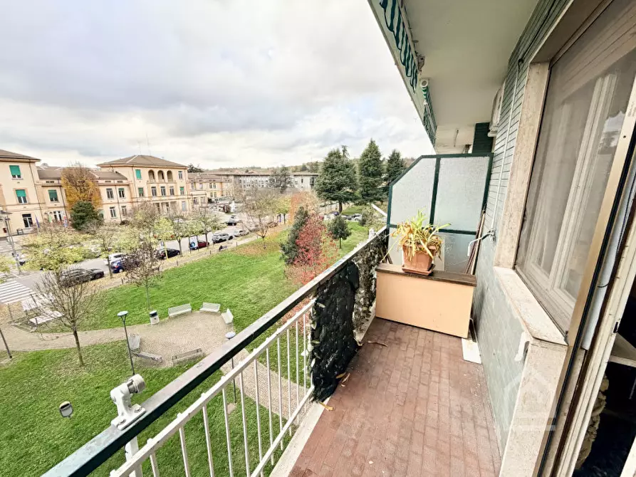 Immagine 15 di Appartamento in vendita  in Via Candido Poggio 24 a Casale Monferrato