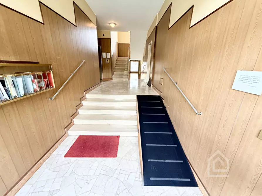 Immagine 27 di Appartamento in vendita  in Via Candido Poggio 24 a Casale Monferrato