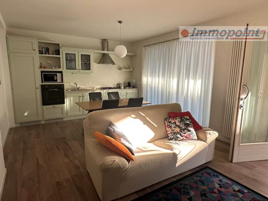 Immagine 8 di Casa indipendente in vendita  in Via Guglielmo Marconi, 8 a Tezze Sul Brenta