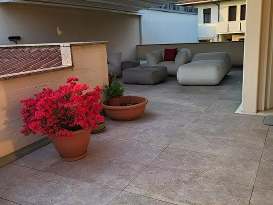 Immagine 14 di Casa indipendente in vendita  in Via Guglielmo Marconi, 8 a Tezze Sul Brenta