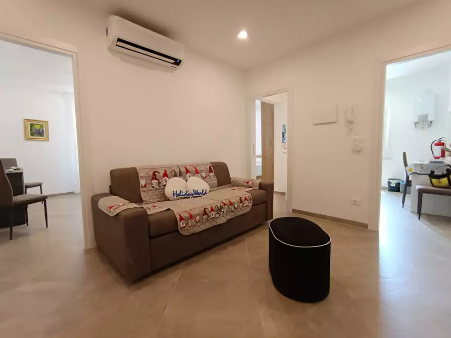 Immagine 23 di Appartamento in affitto  in via saredo 34 a Savona