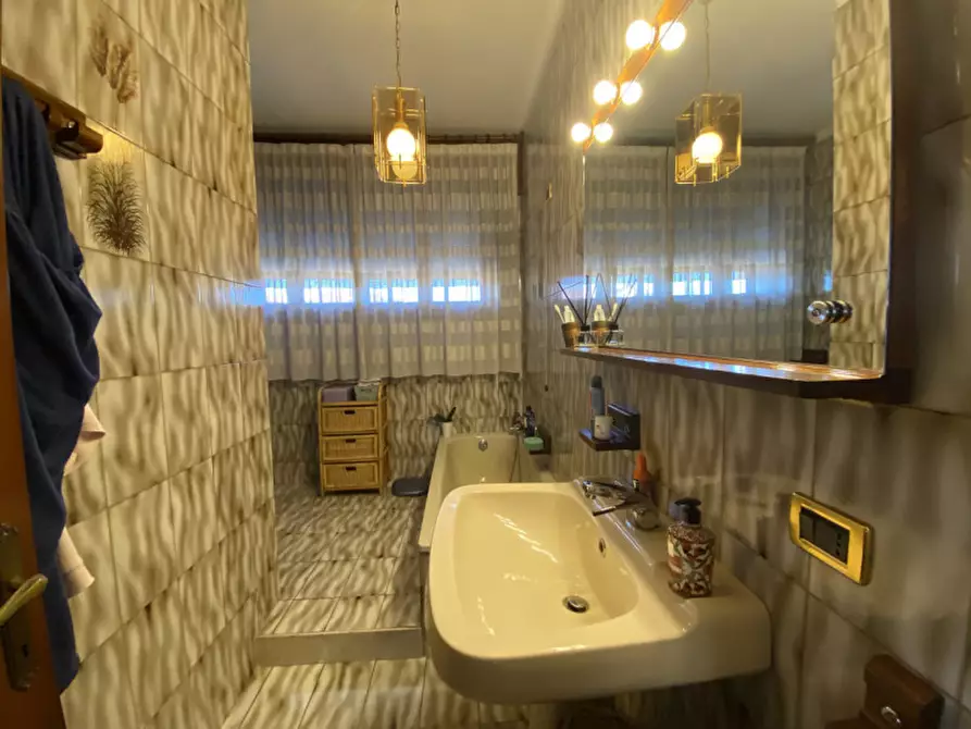 Immagine 14 di Casa bifamiliare in vendita  in Via Boito a Tezze Sul Brenta