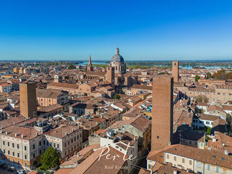 Immagine 24 di Appartamento in vendita  in Via Teatro Vecchio 19 a Mantova