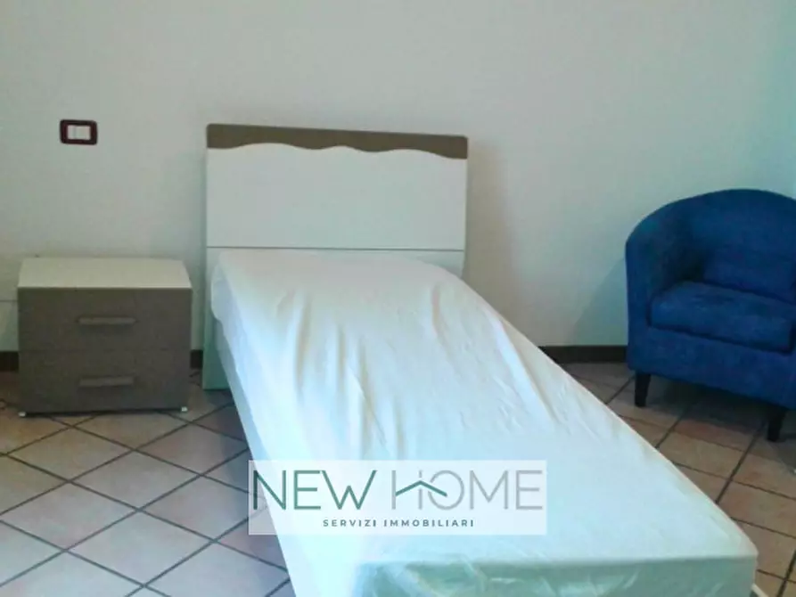 Immagine 1 di Camera in affitto  in Via Capodistria 2 a Verona