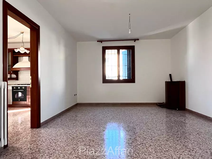 Immagine 5 di Villa in vendita  in Piove di Sacco a Piove Di Sacco