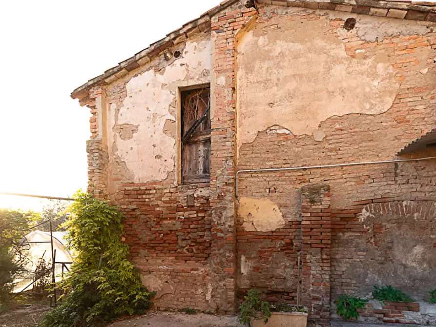 Immagine 1 di Rustico / casale in vendita  in Via Larga a Castel Guelfo Di Bologna