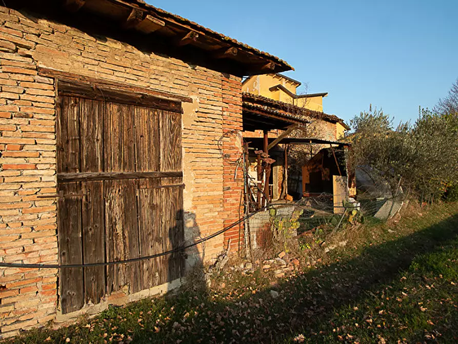 Immagine 3 di Rustico / casale in vendita  in Via Larga a Castel Guelfo Di Bologna